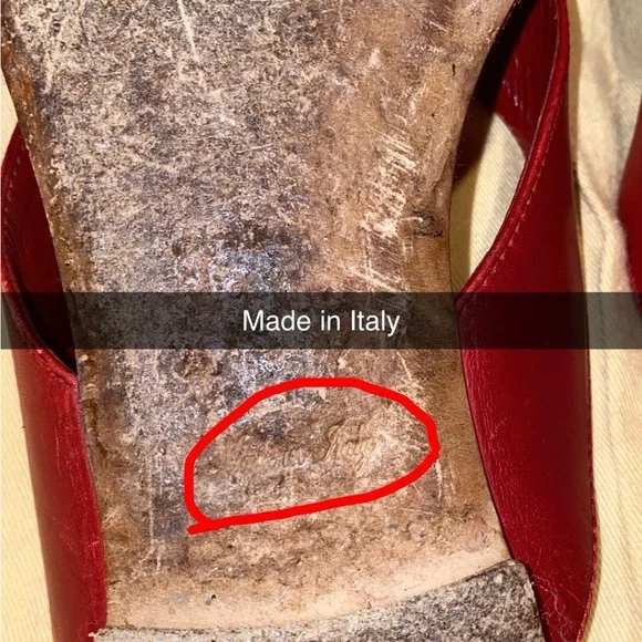 Louis Vuitton Red Jelly Sandals - Picture 9 of 9